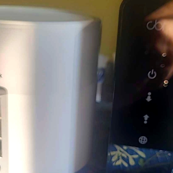 New wifi router for computer internet - Picture 1 of 2